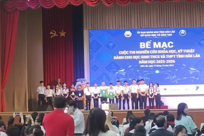 Bế mạch cuộc thi KHKT cấp tỉnh và đạt giải ba năm học 2025-2026